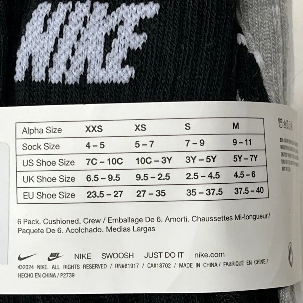 NIKE Boys Cushioned Crew Socks (6 Pairs) Sz 4-5 Fits Youth Shoe Sz 7C-10C Multi